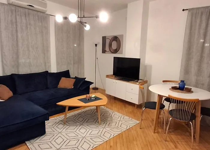 Centar Bobo Apartment *